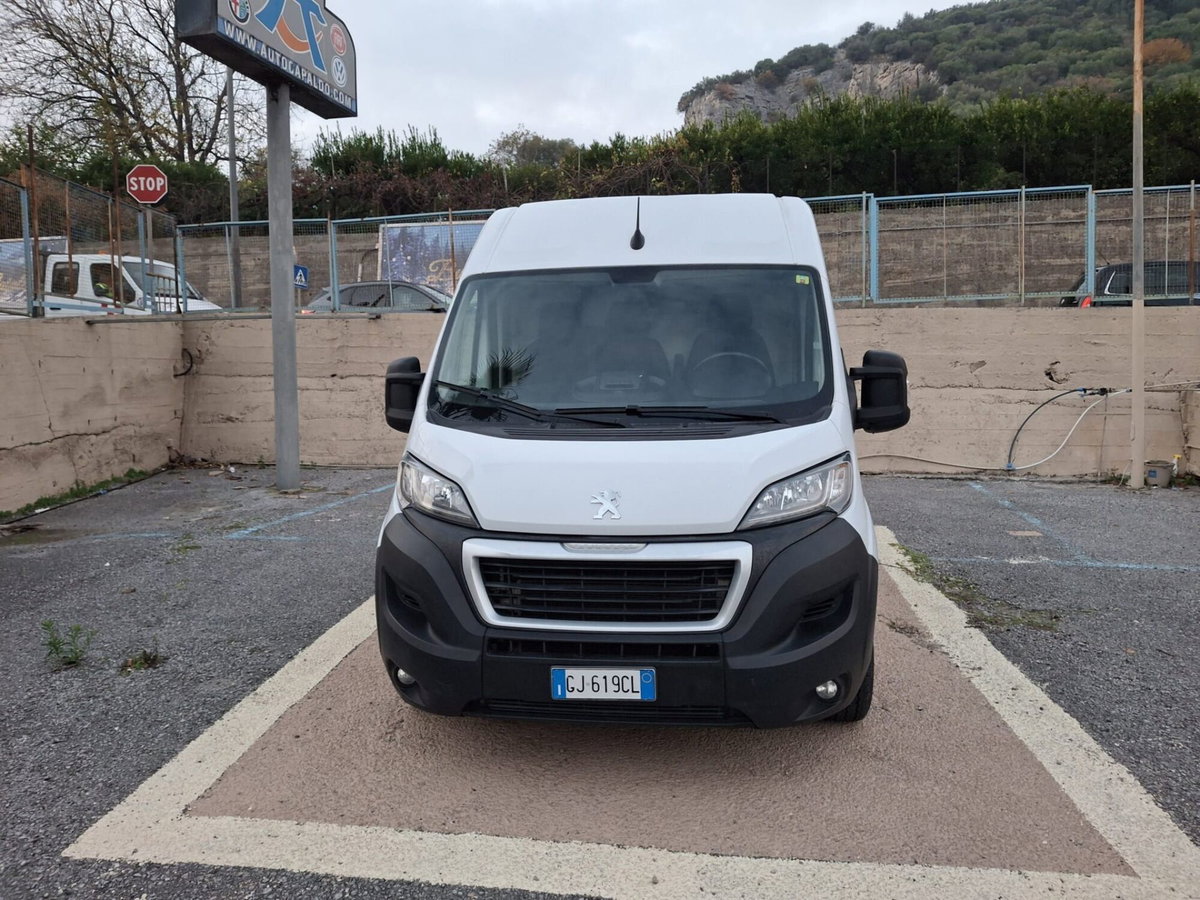 Peugeot Boxer Furgone 333 2.2 BlueHDi 140 S&S PLM-TM Furgone Premium (4)