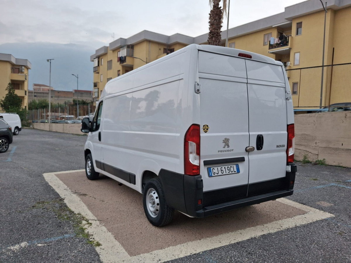 Peugeot Boxer Furgone 333 2.2 BlueHDi 140 S&S PLM-TM Furgone Premium (5)