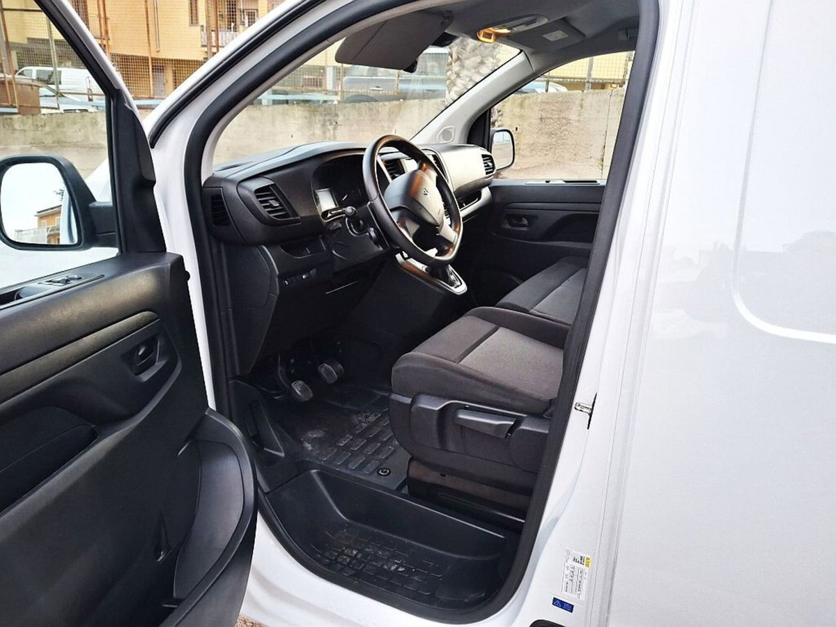 Peugeot Expert Furgone BlueHDi 100 S&S PL-SL-TN Furgone Premium Long (11)