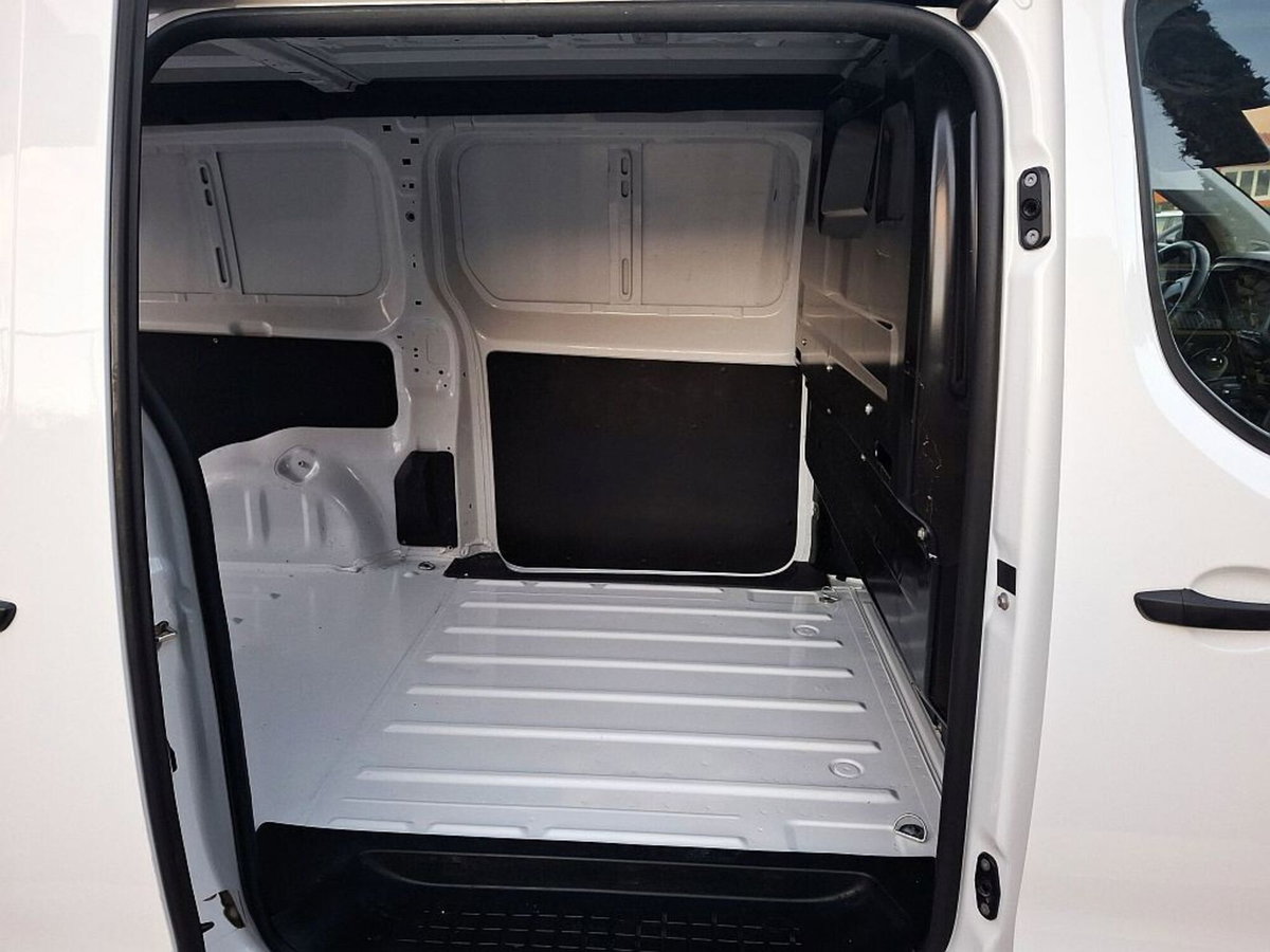 Peugeot Expert Furgone BlueHDi 100 S&S PL-SL-TN Furgone Premium Long (9)