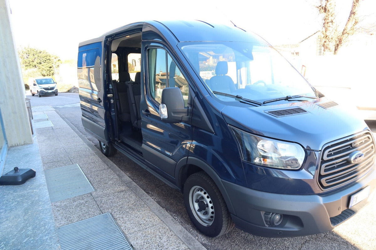 Ford Transit Furgone 350 2.0TDCi EcoBlue 130CV PL-TM Combi Trend N1 (3)