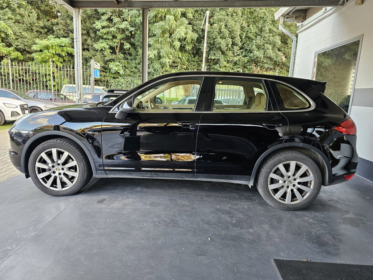 Porsche Cayenne 3.0 Diesel (8)