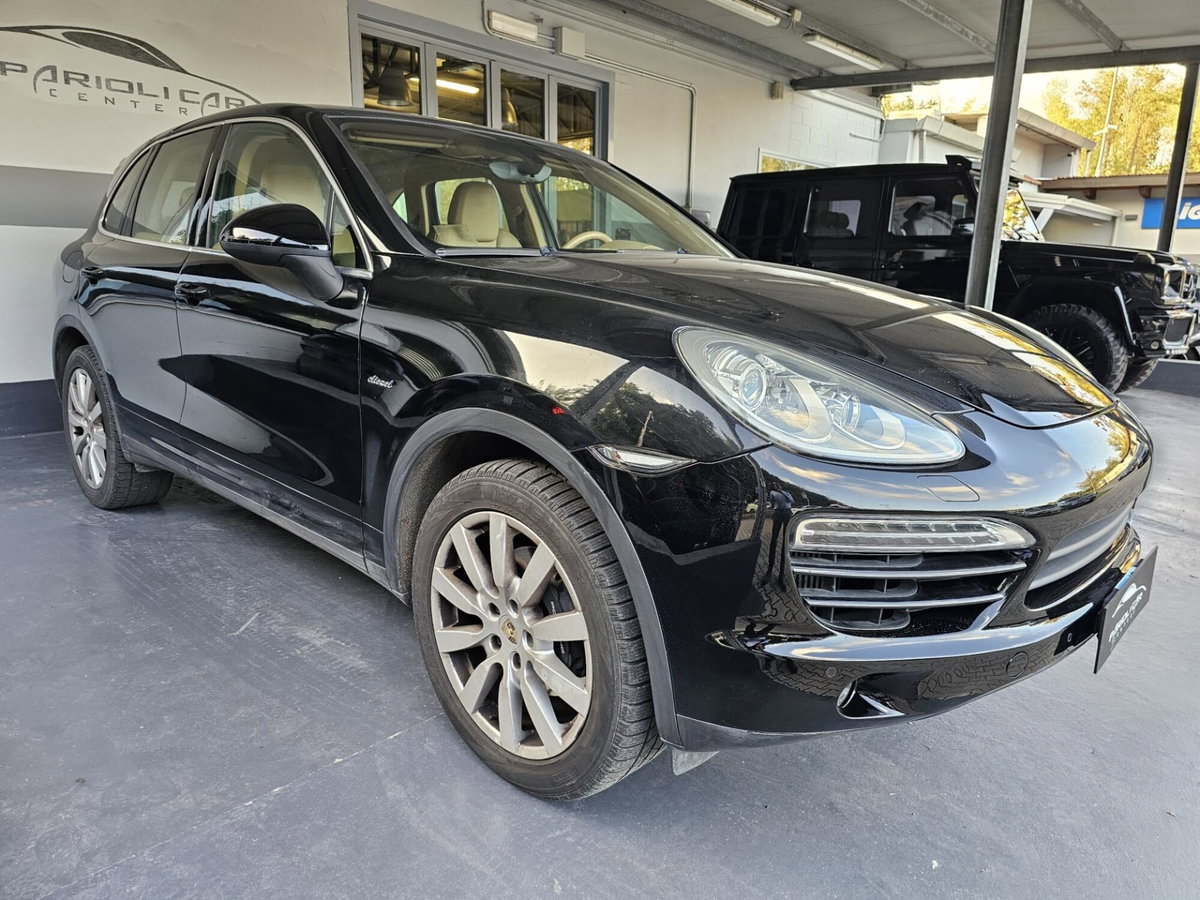 Porsche Cayenne 3.0 Diesel (9)