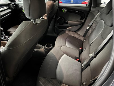 MINI Mini 2.0 Cooper SD Hype 5 porte (20)