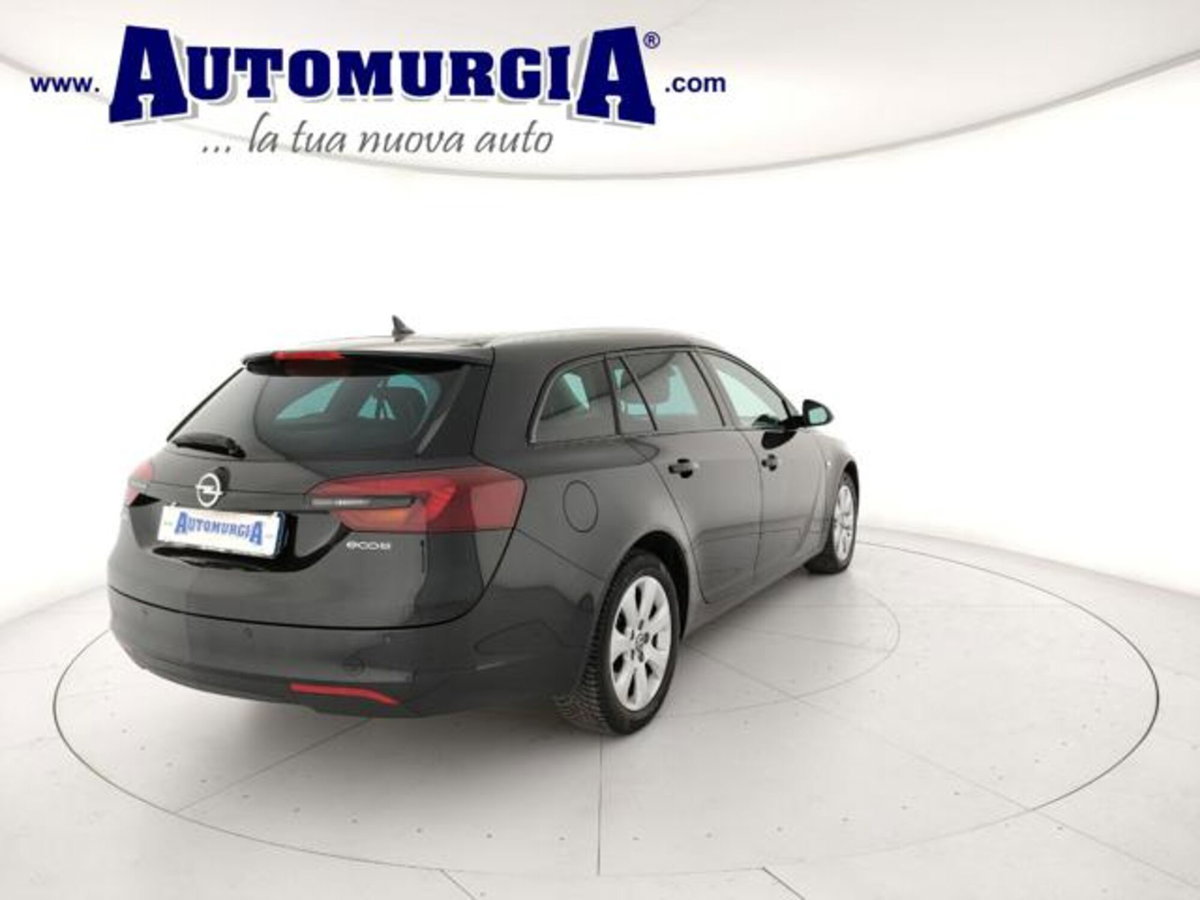 Opel Insignia Station Wagon CDTI 140CV Ecopower 104gr. Sports Cosmo (4)