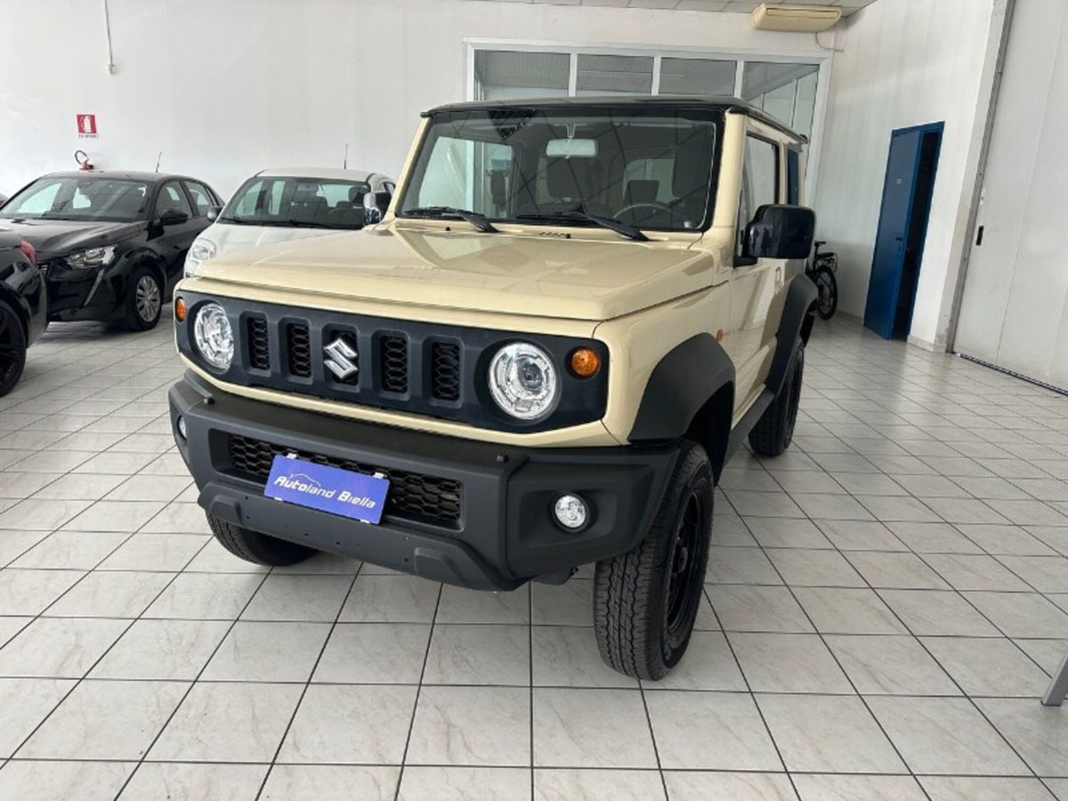 Suzuki Jimny 1.5 5MT Top (3)