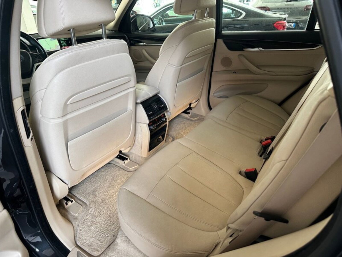 BMW X5 xDrive40d Luxury (13)