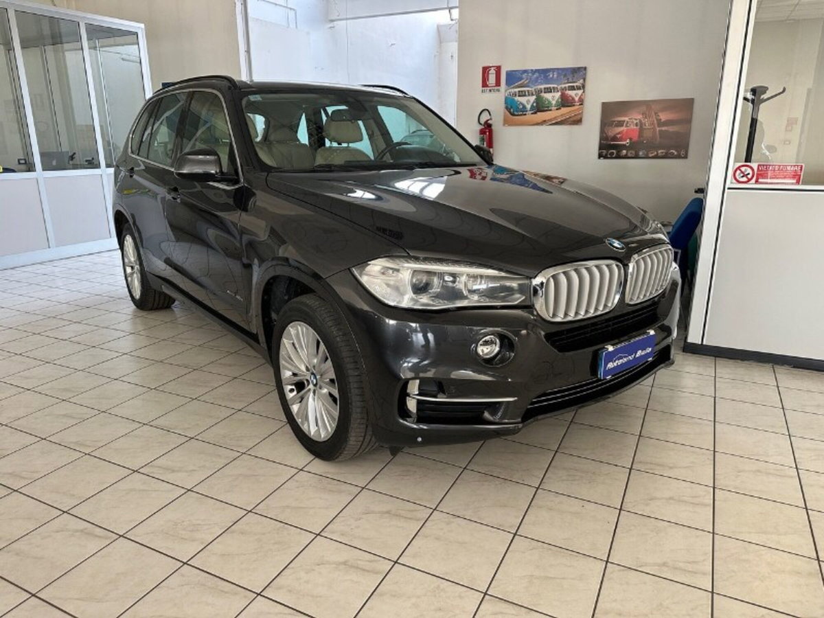 BMW X5 xDrive40d Luxury (3)