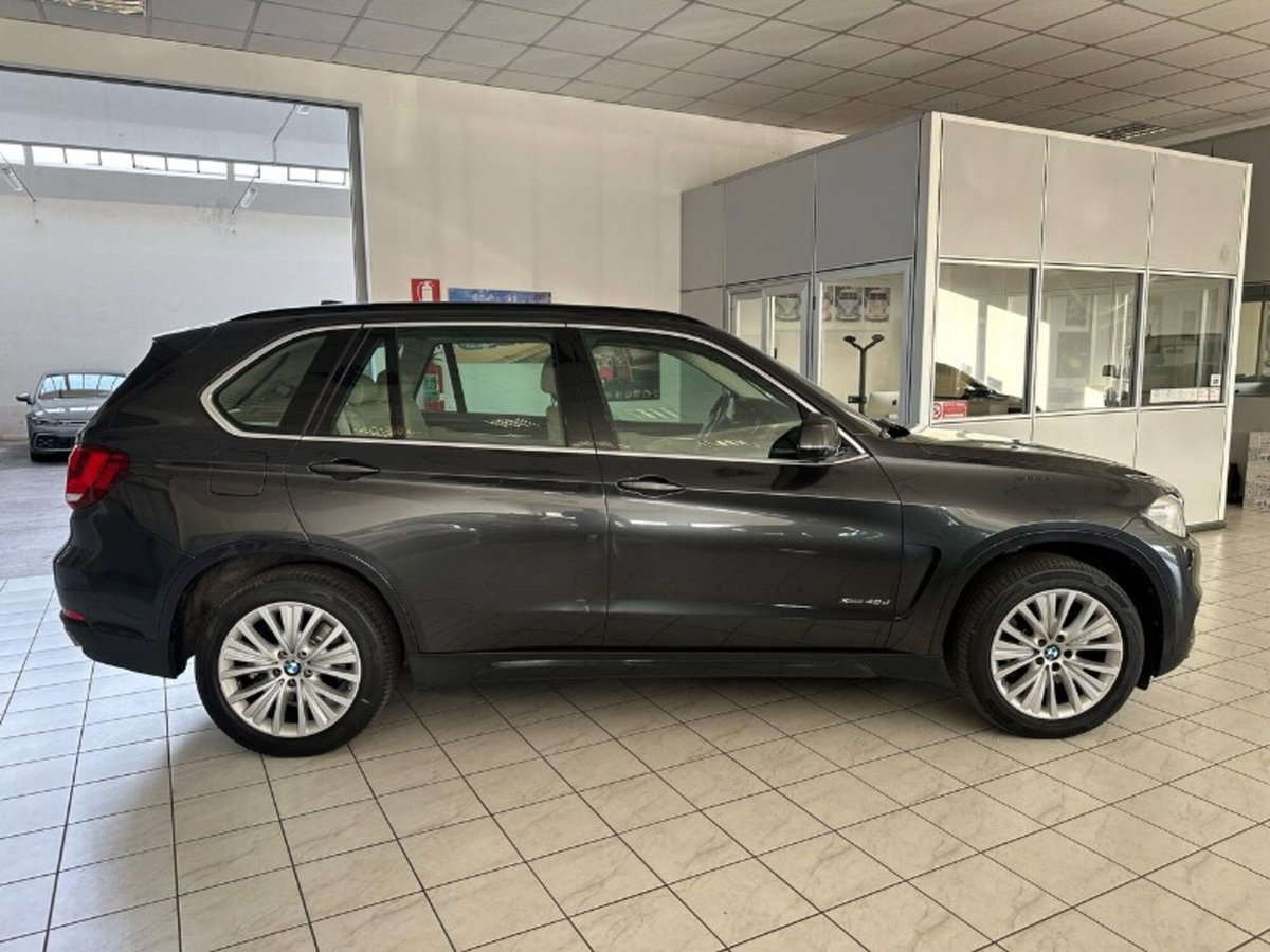 BMW X5 xDrive40d Luxury (5)