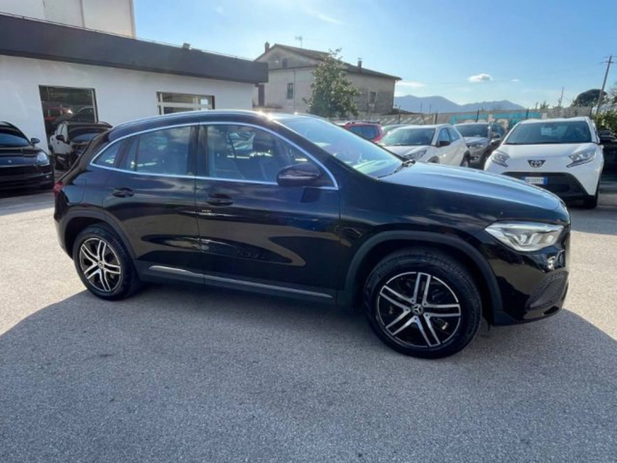 Mercedes-Benz GLA SUV 250 e phev Progressive Extra auto (3)