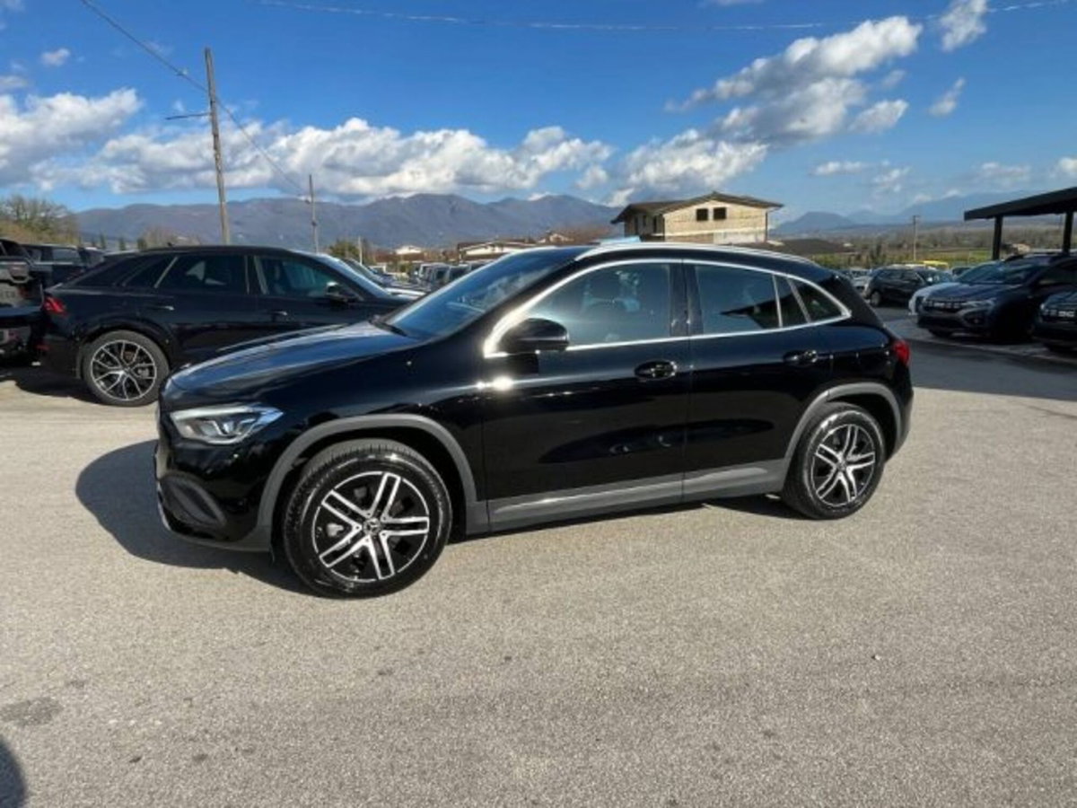 Mercedes-Benz GLA SUV 250 e phev Progressive Extra auto (9)