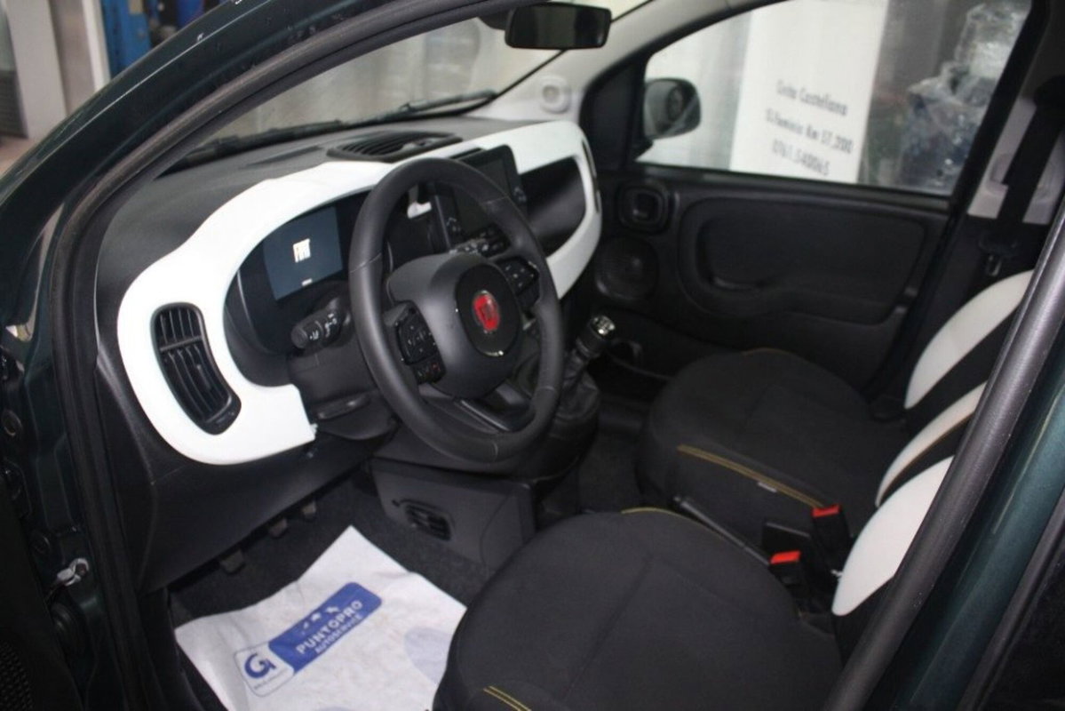 Fiat Pandina 1.0 firefly hybrid s&s 70cv (10)