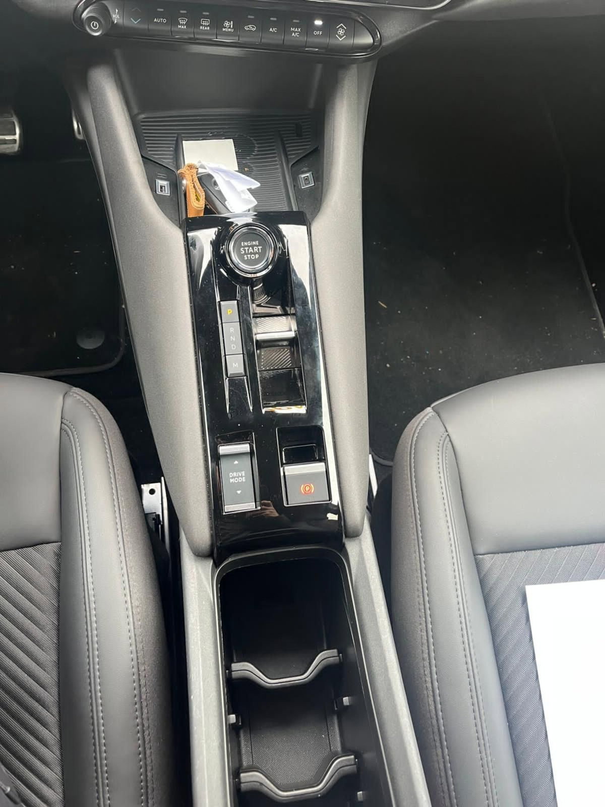 Alfa Romeo Junior 1.2 ibrida 145cv edct6 (18)