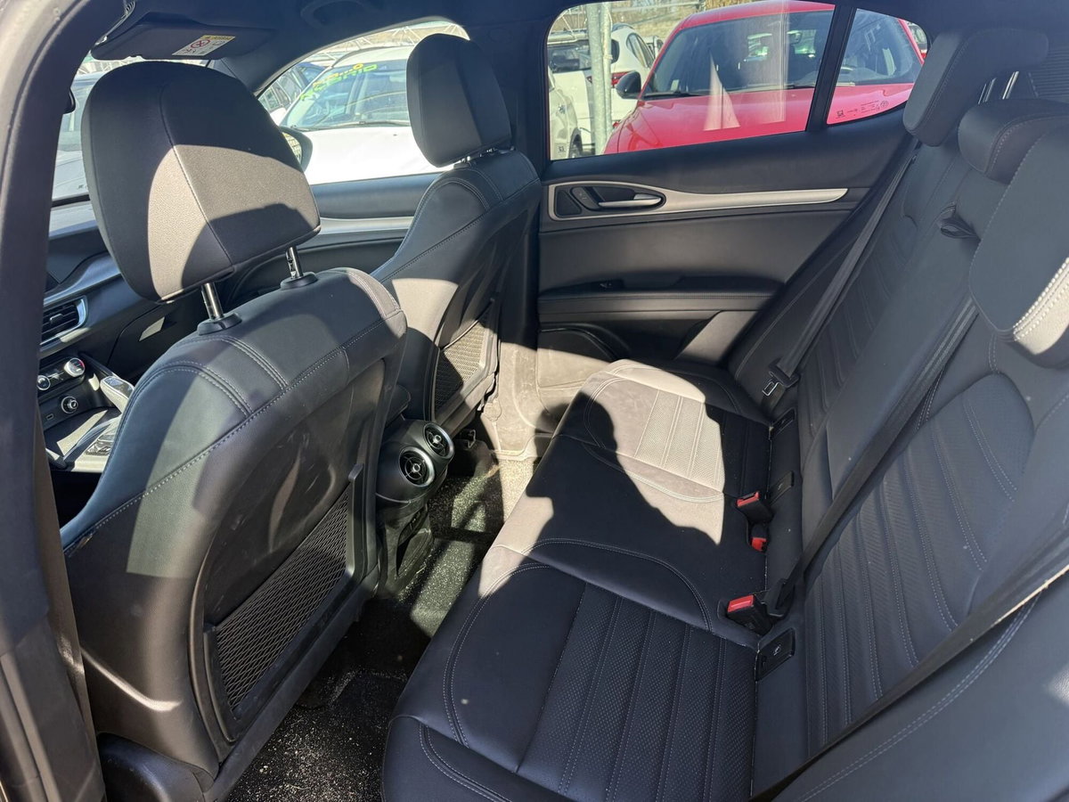Alfa Romeo Stelvio Stelvio 2.2 Turbodiesel 210 CV AT8 Q4 Veloce (12)