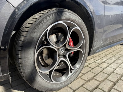 Alfa Romeo Stelvio Stelvio 2.2 Turbodiesel 210 CV AT8 Q4 Veloce (4)
