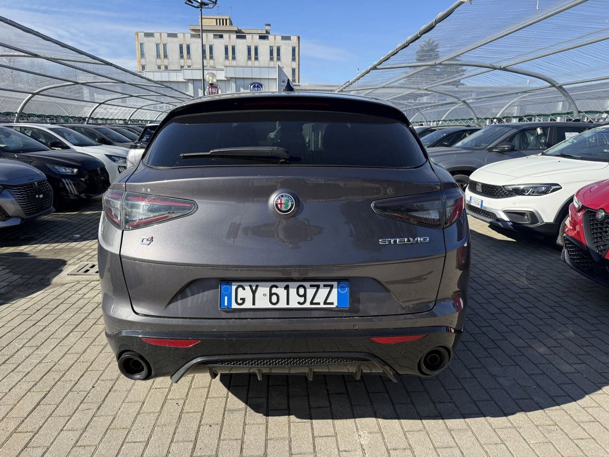 Alfa Romeo Stelvio Stelvio 2.2 Turbodiesel 210 CV AT8 Q4 Veloce (6)
