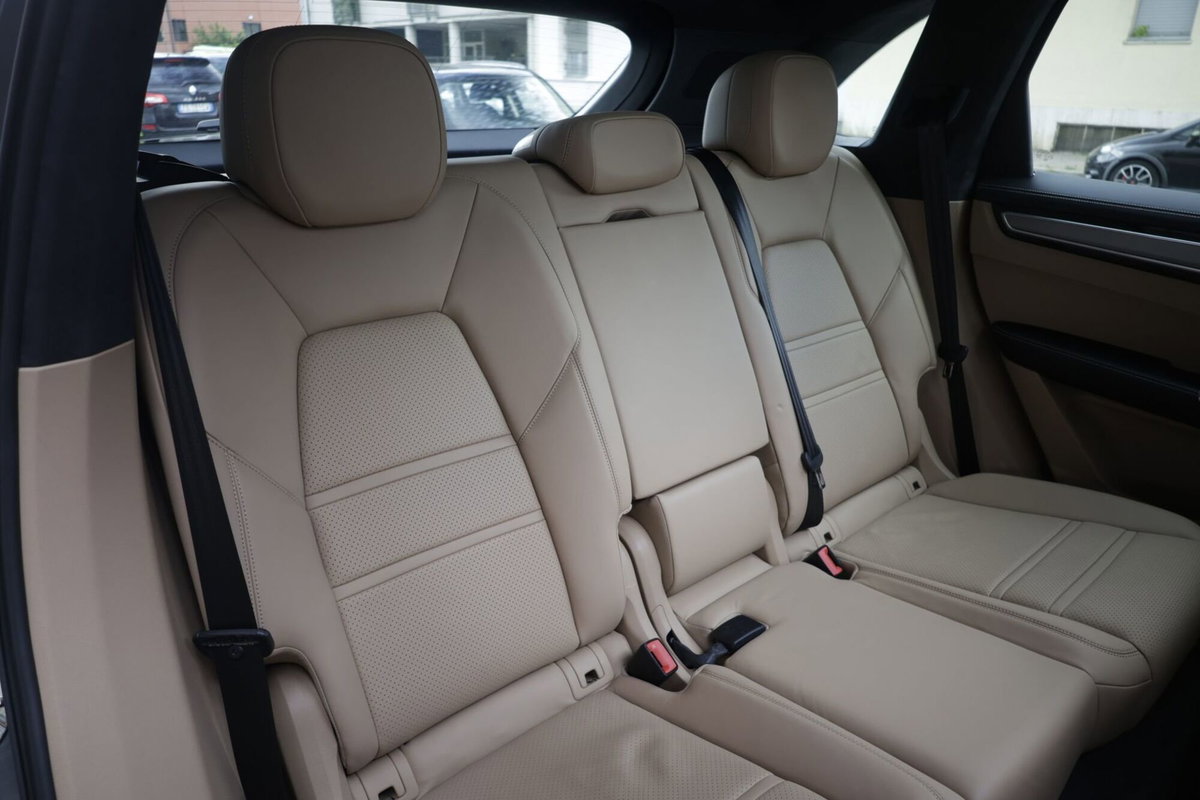 Porsche Cayenne Coupé 4.0 V8 Turbo S E-Hybrid (15)