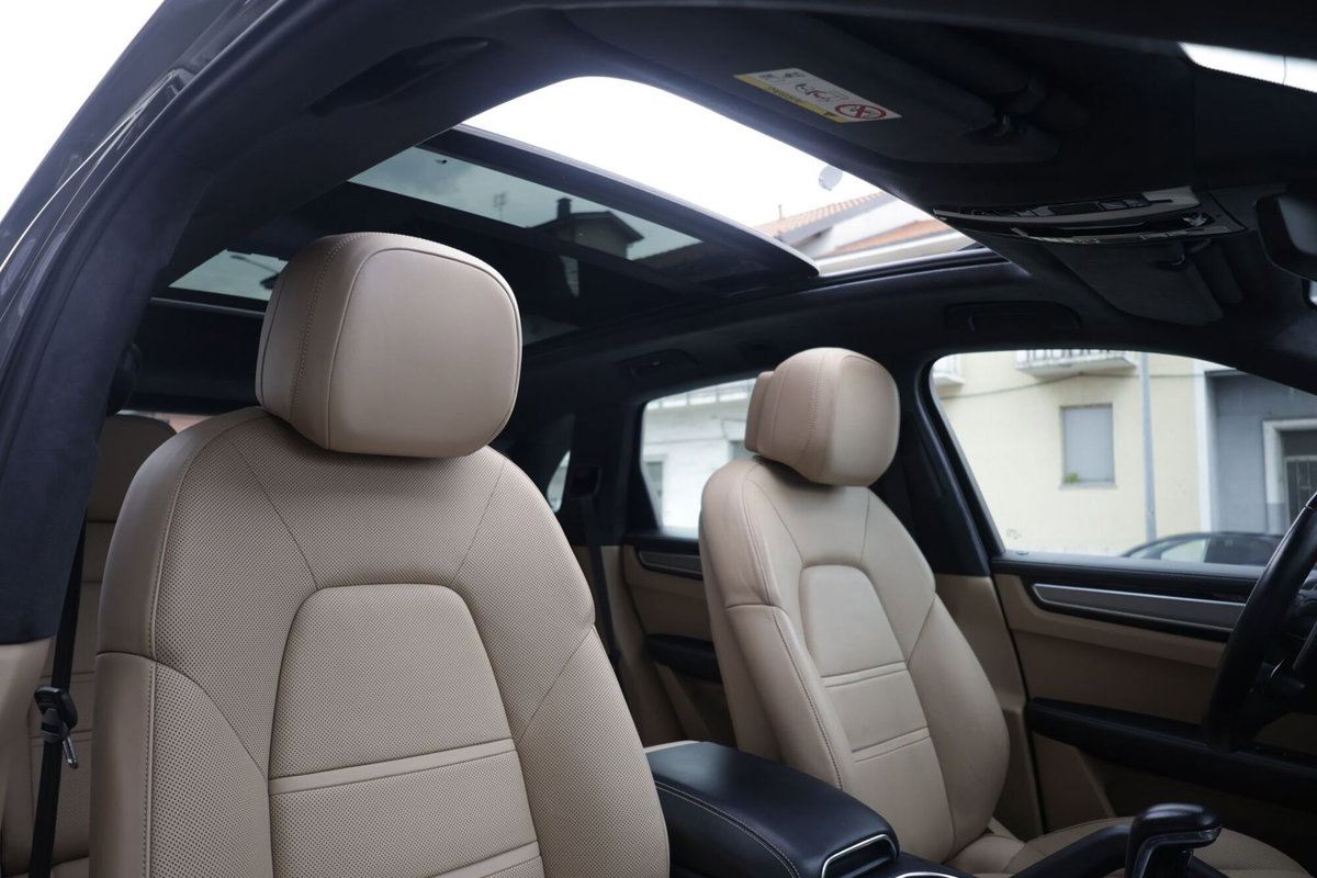 Porsche Cayenne Coupé 4.0 V8 Turbo S E-Hybrid (3)