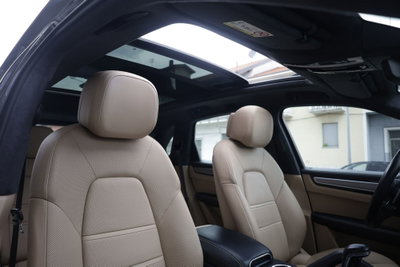 Porsche Cayenne Coupé 4.0 V8 Turbo S E-Hybrid (3)