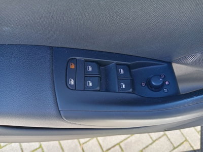 Audi Q3 35 TDI quattro (14)
