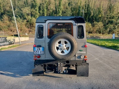 Land Rover Defender 90 2.4 TD4 Station Wagon SE (7)