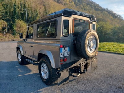 Land Rover Defender 90 2.4 TD4 Station Wagon SE (8)