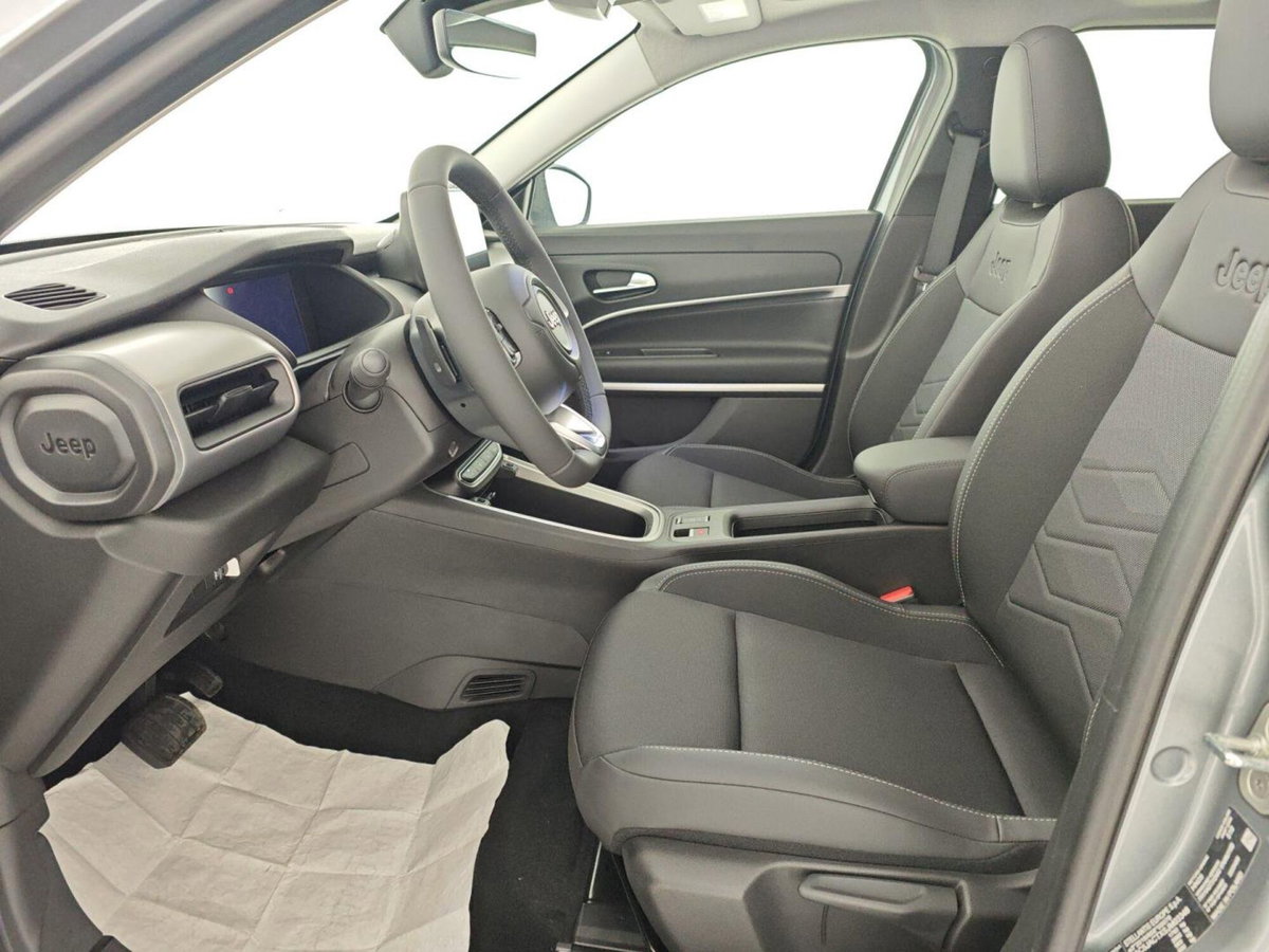 Jeep Avenger full-electric Summit fwd 156cv auto (11)