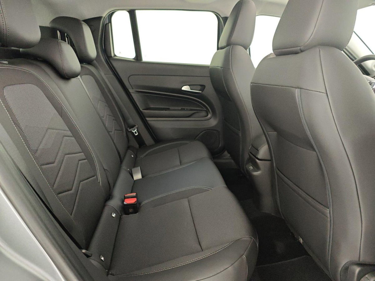 Jeep Avenger full-electric Summit fwd 156cv auto (16)