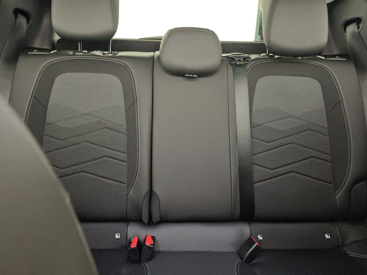 Jeep Avenger full-electric Summit fwd 156cv auto (17)