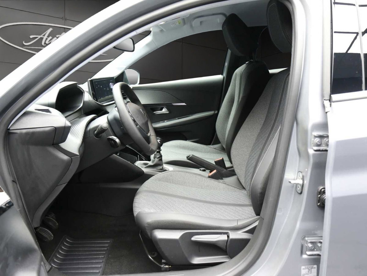 Peugeot 208 PureTech 100 Stop&Start 5 porte Allure (8)