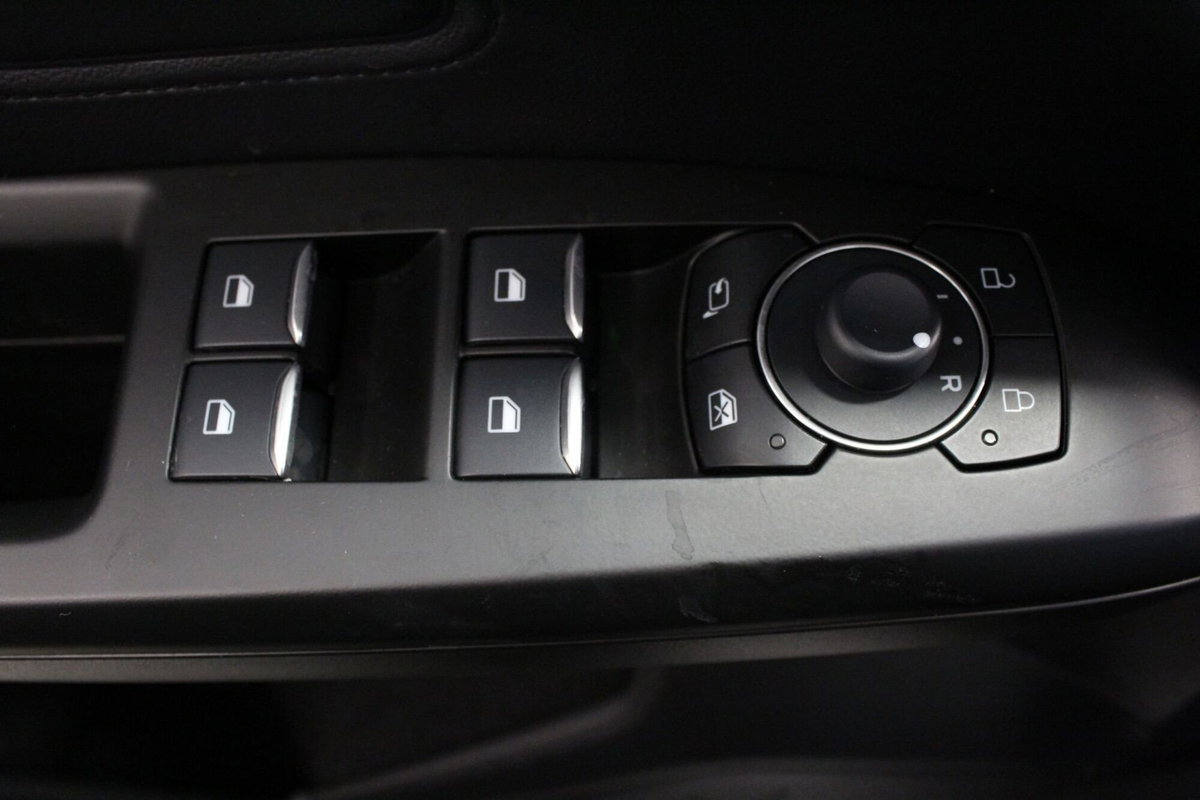Ford Focus 1.0 EcoBoost Hybrid 125 CV Powershift 5p. ST-Line X (10)