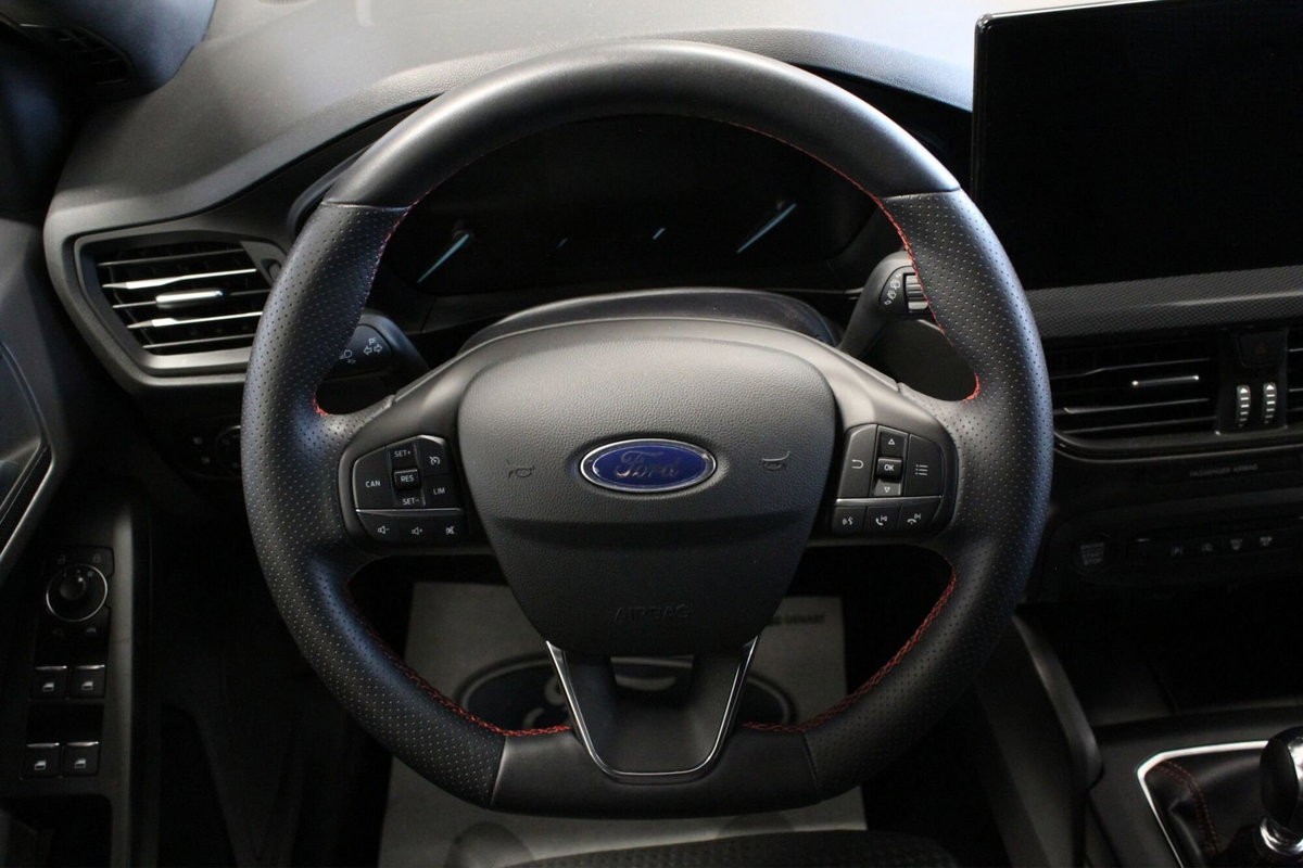 Ford Focus 1.0 EcoBoost Hybrid 125 CV Powershift 5p. ST-Line X (14)