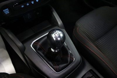 Ford Focus 1.0 EcoBoost Hybrid 125 CV Powershift 5p. ST-Line X (17)