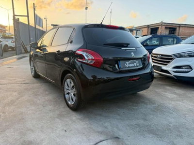 Peugeot 208 HDi 68 CV 5 porte Allure (3)