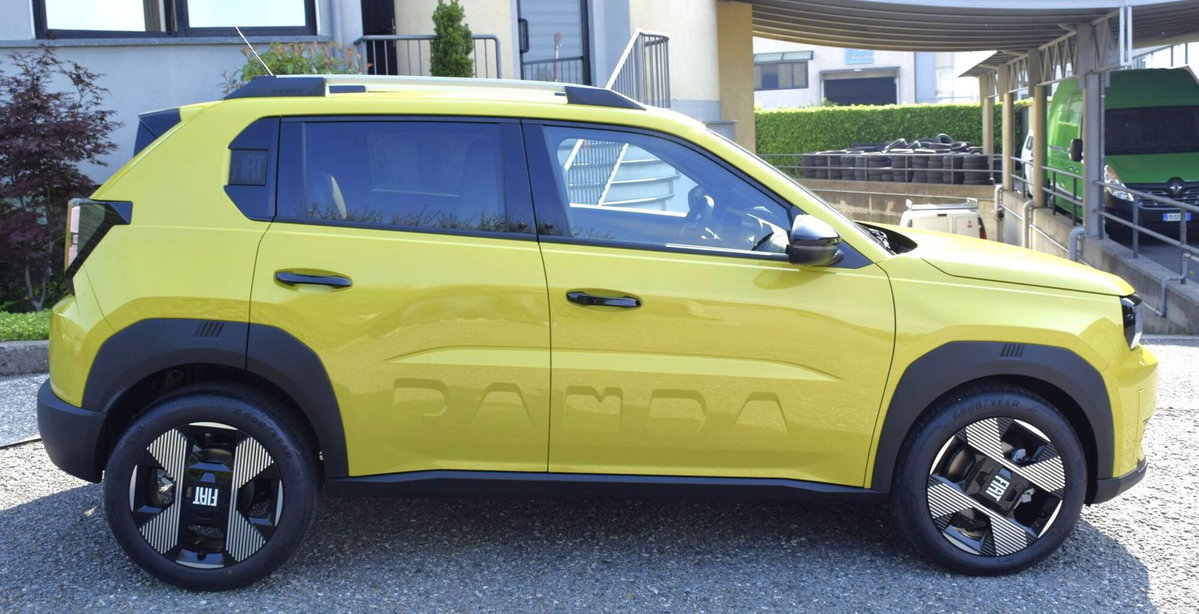 Fiat Grande Panda 1.2 La Prima 100cv (5)