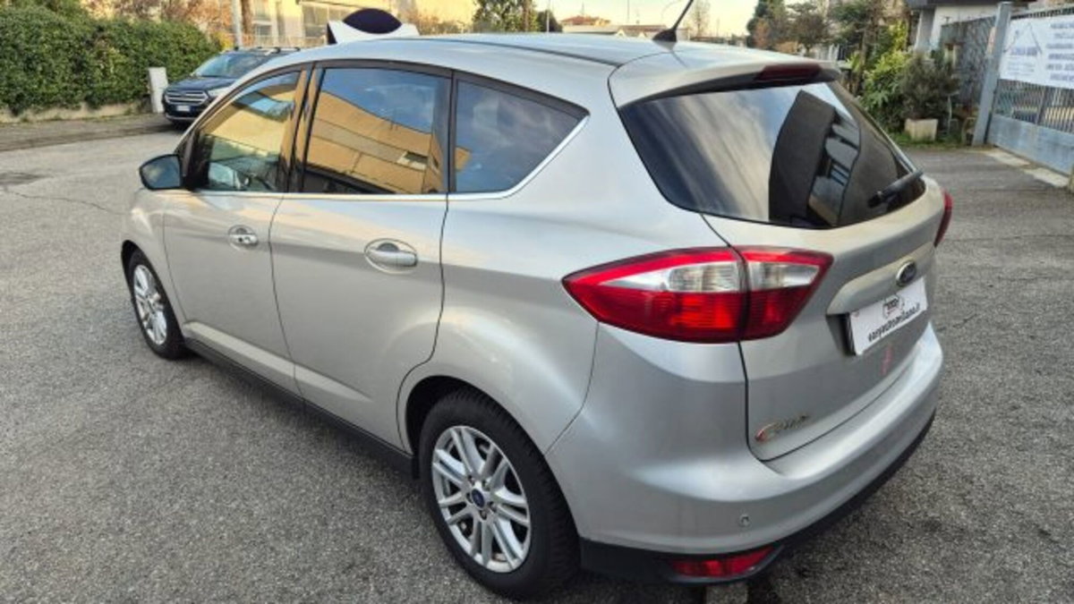 Ford C-Max 1.6 TDCi 115CV Titanium (3)