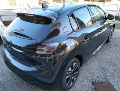Peugeot 208 PureTech 100 Stop&Start 5 porte Allure (3)