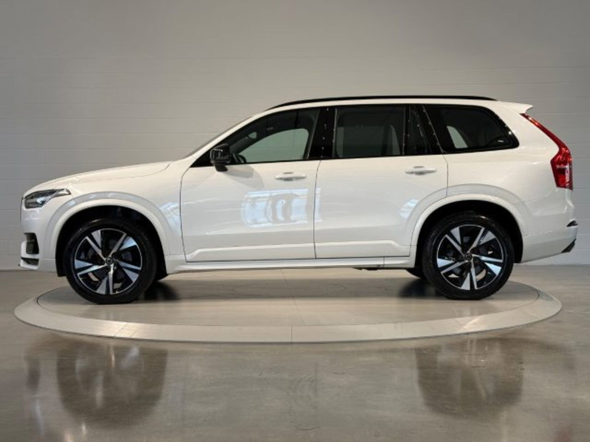 Volvo XC90 B5 (d) AWD automatico 7 posti Ultimate Bright (2)