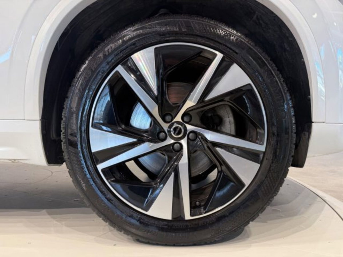 Volvo XC90 B5 (d) AWD automatico 7 posti Ultimate Bright (9)
