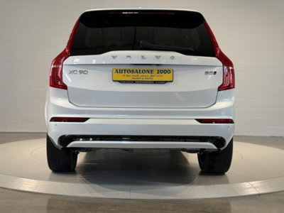 Volvo XC90 B5 (d) AWD automatico 7 posti Ultimate Bright (4)