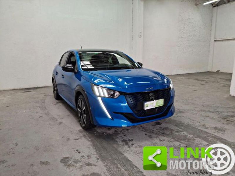 Peugeot 208 motore elettrico 136 CV 5 porte GT Line