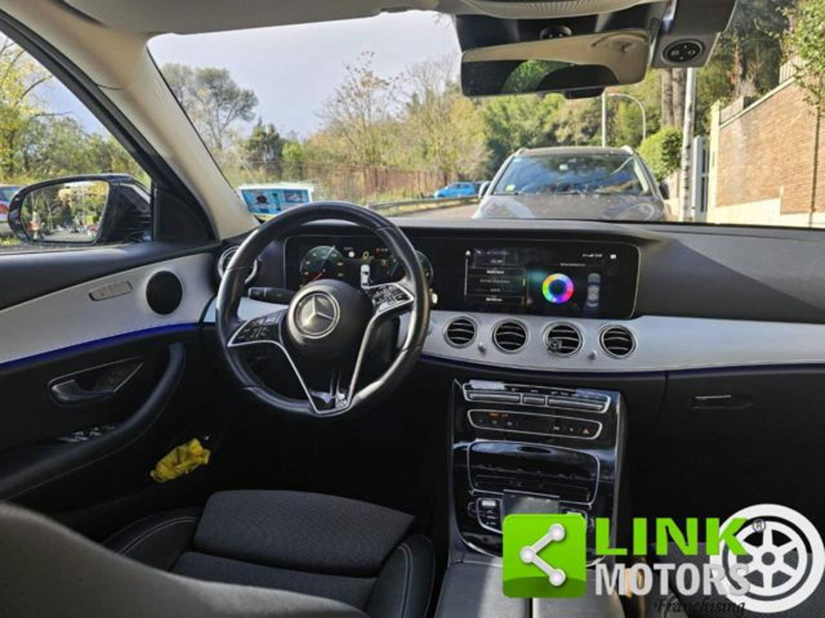 Mercedes-Benz Classe E 220 d Mild hybrid 4Matic Auto Premium Plus (3)