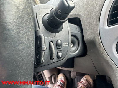 Renault Modus 1.4 16V Confort Dynamique (10)