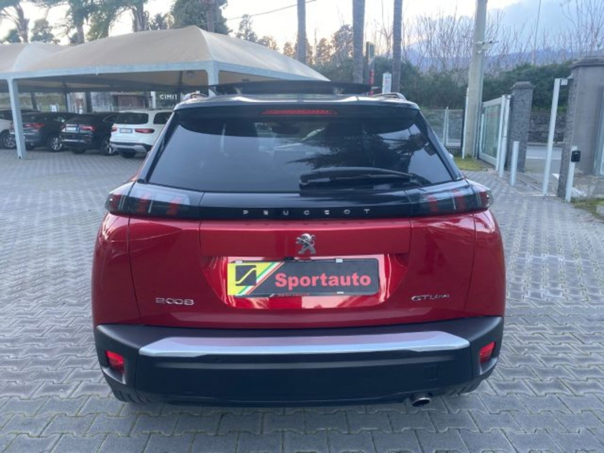 Peugeot 2008 BlueHDi 100 S&S GT Line (20)