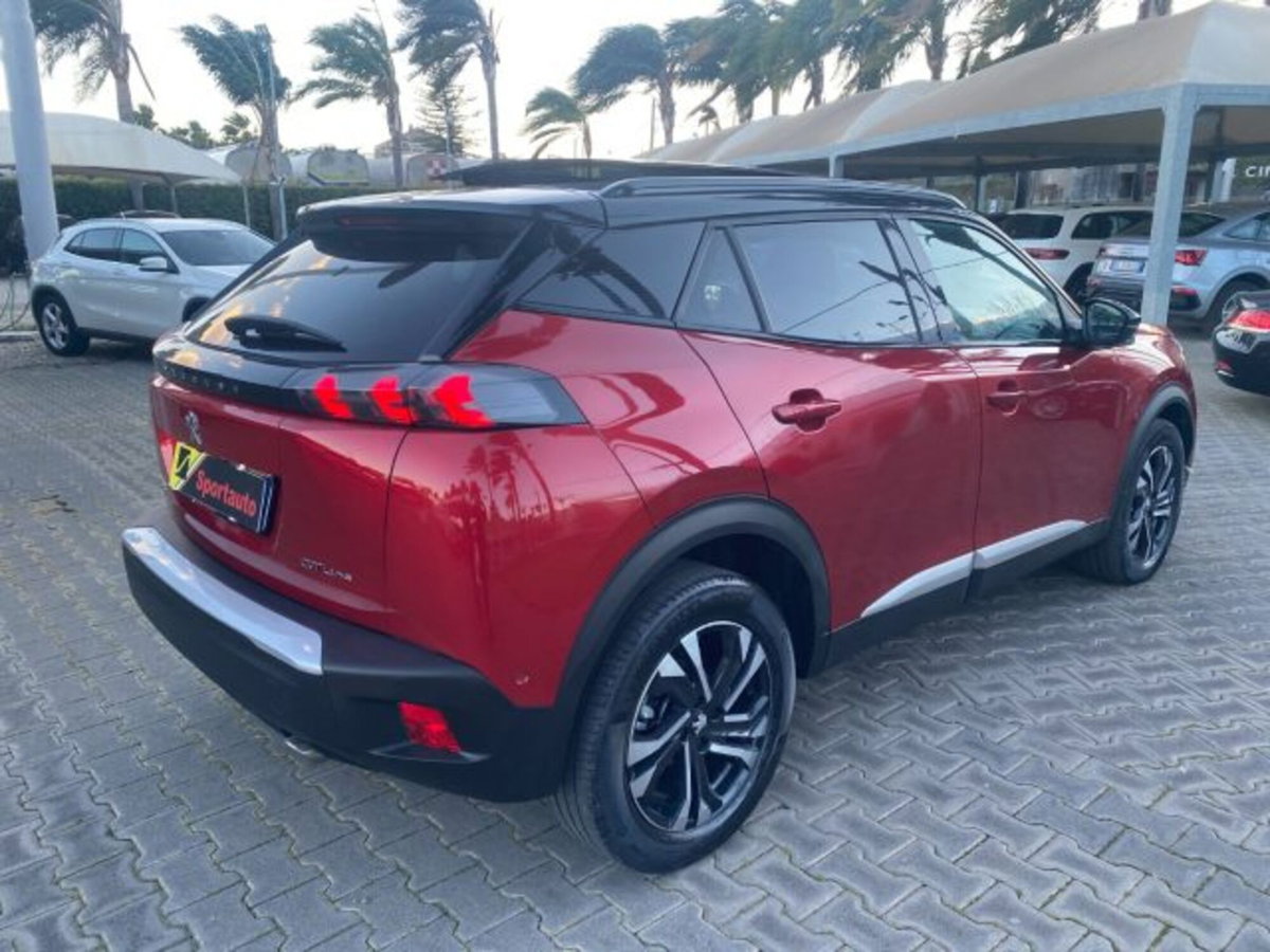 Peugeot 2008 BlueHDi 100 S&S GT Line (4)