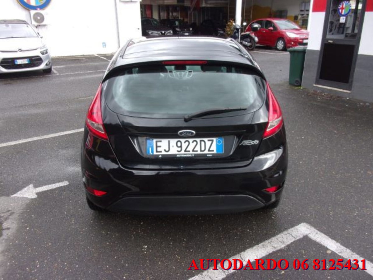 Ford Fiesta 1.4 96CV aut. 5 porte Titanium (6)