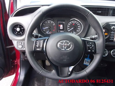 Toyota Yaris 1.5 5 porte Lounge (16)
