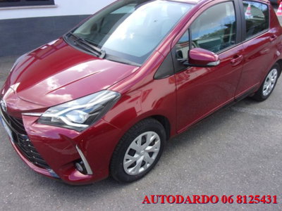 Toyota Yaris 1.5 5 porte Lounge (6)