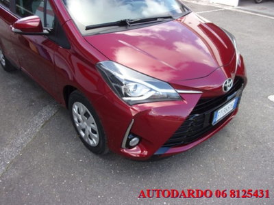 Toyota Yaris 1.5 5 porte Lounge (8)