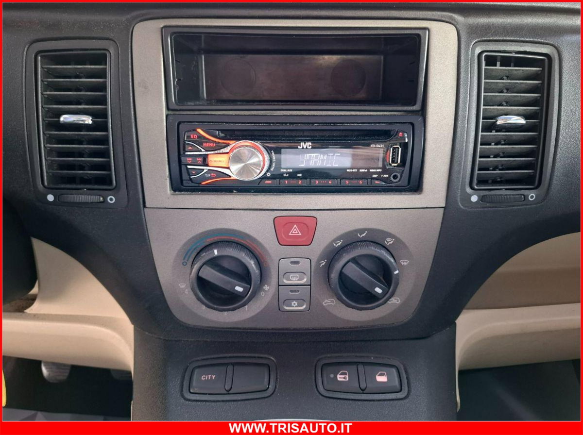 Lancia Musa 1.3 Mjt 16V 90 CV Poltrona Frau (15)